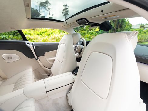 Used 2025 Mercedes-Benz AMG GT 63 image 67