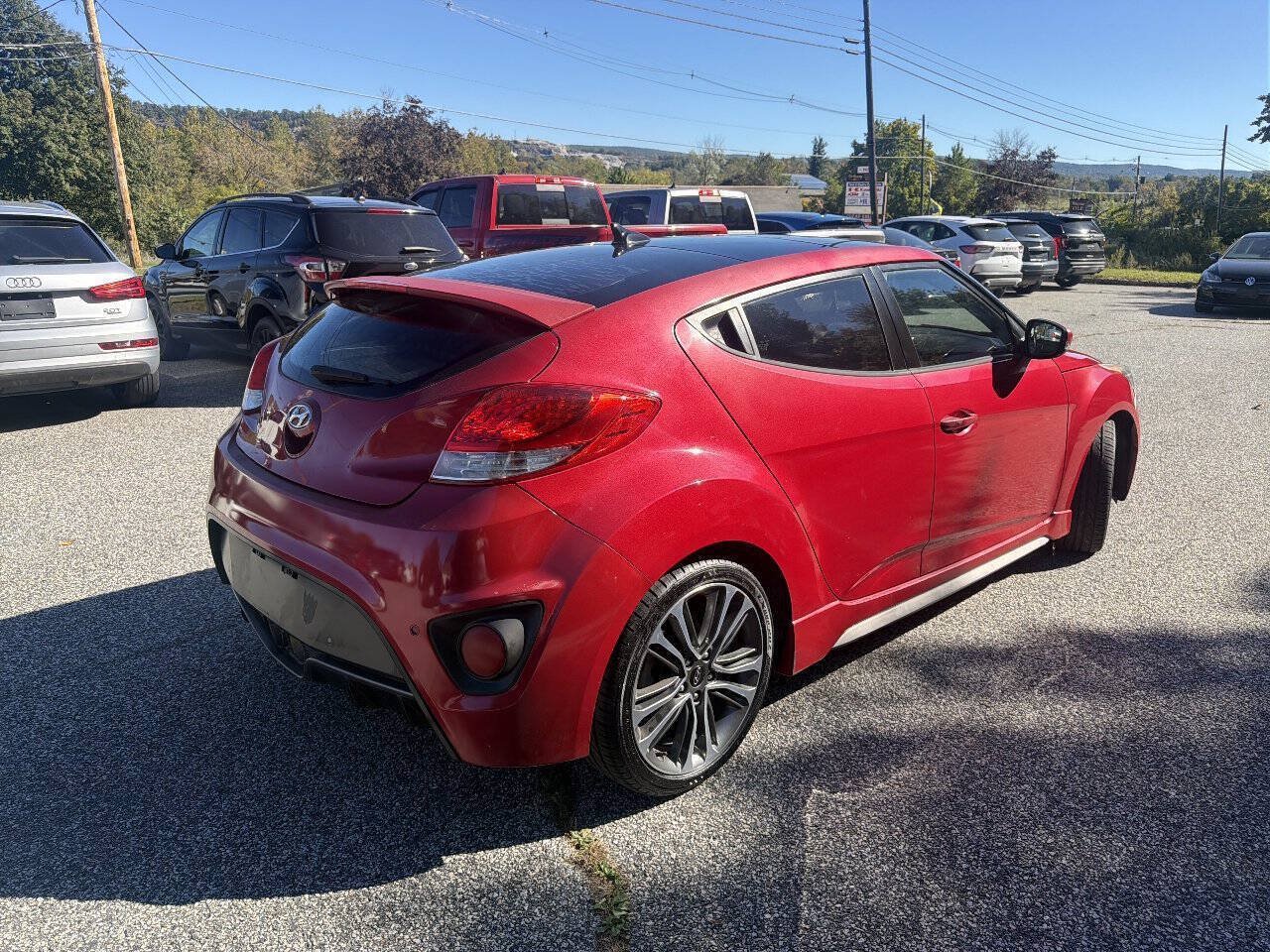 Used 2016 Hyundai Veloster Turbo w/ Option Group 04 FWD image 6