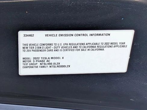 Used 2022 Tesla Model X image 25