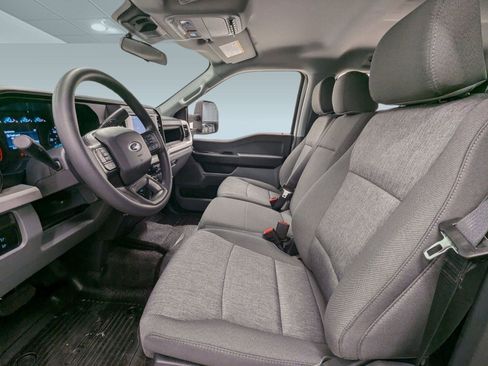 New 2026 Ford F250 XL image 4