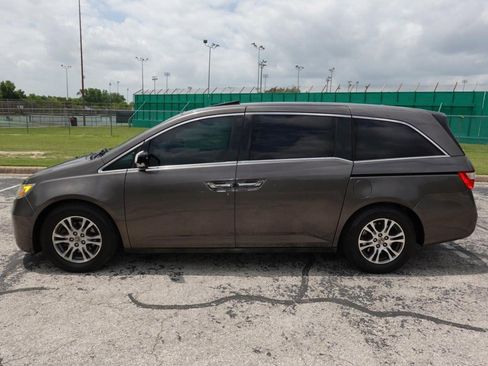 Used 2011 Honda Odyssey EX-L image 4