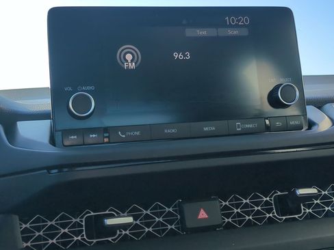 Used 2023 Honda Accord EX image 25