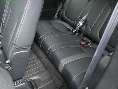 Certified 2025 Honda Pilot EX-L image 18