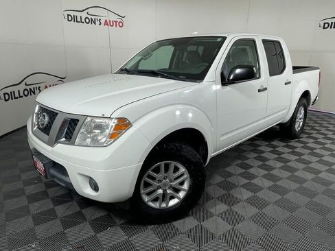 Used 2017 Nissan Frontier SV image 1