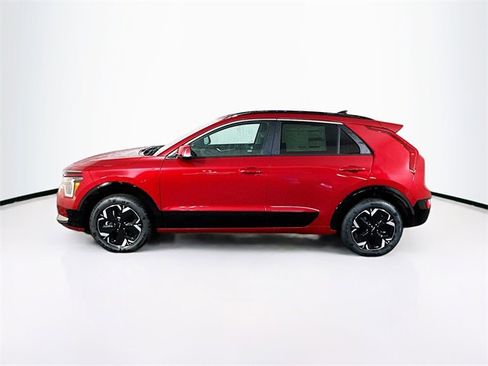 New 2025 Kia Niro Wind image 8