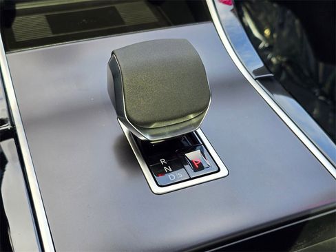 New 2026 Land Rover Range Rover Evoque Dynamic SE image 15