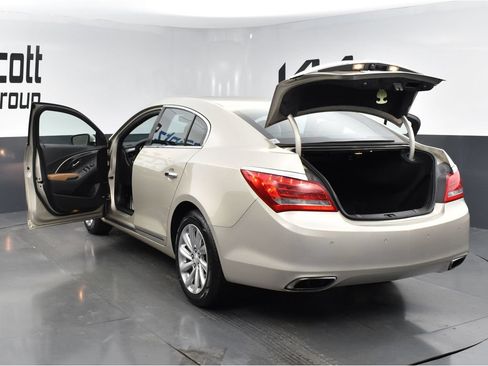 Used 2015 Buick LaCrosse Leather w/ Experience Buick Package FWD image 27