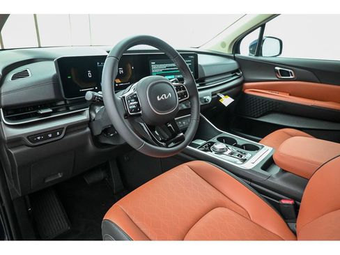 New 2026 Kia Carnival EX FWD image 20
