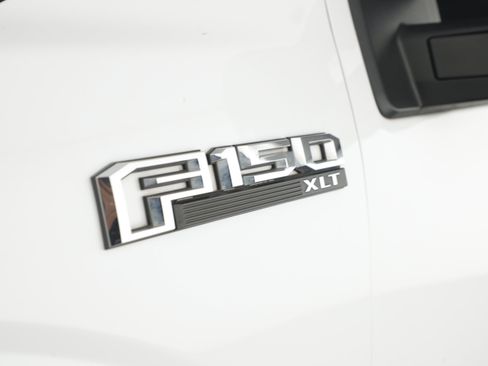 Used 2020 Ford F150 XLT w/ Equipment Group 302A Luxury image 4