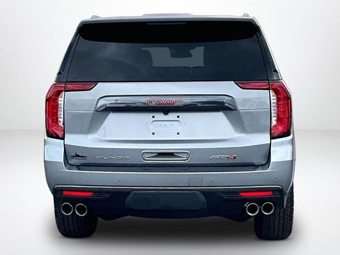 Used 2023 GMC Yukon XL AT4 w/ AT4 Premium Package AWD/4WD image 7