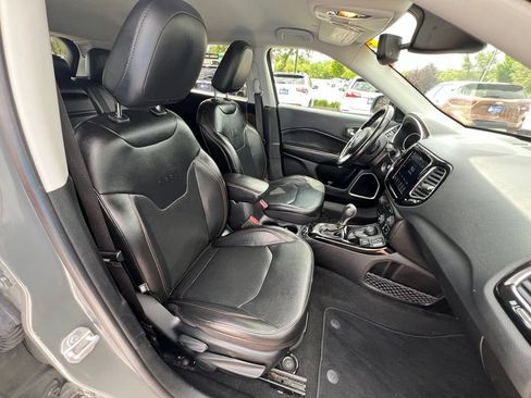 Used 2020 Jeep Compass Limited AWD/4WD image 27