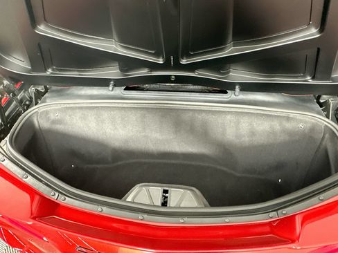 Used 2022 Chevrolet Corvette Stingray Premium Conv w/ Z51 Performance Package RWD image 25
