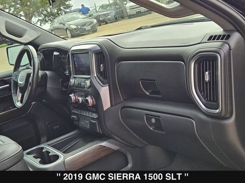 Used 2019 GMC Sierra 1500 SLT w/ SLT Premium Plus Package image 30
