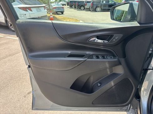 Used 2024 Chevrolet Equinox LT w/ LPO, Floor Liner Package FWD image 12
