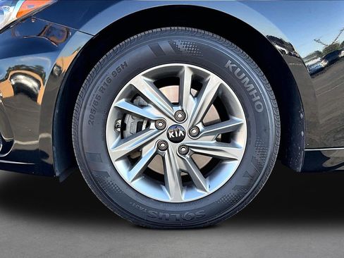 Used 2019 Kia Optima LX FWD image 8