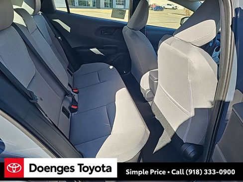New 2026 Toyota Prius LE image 22