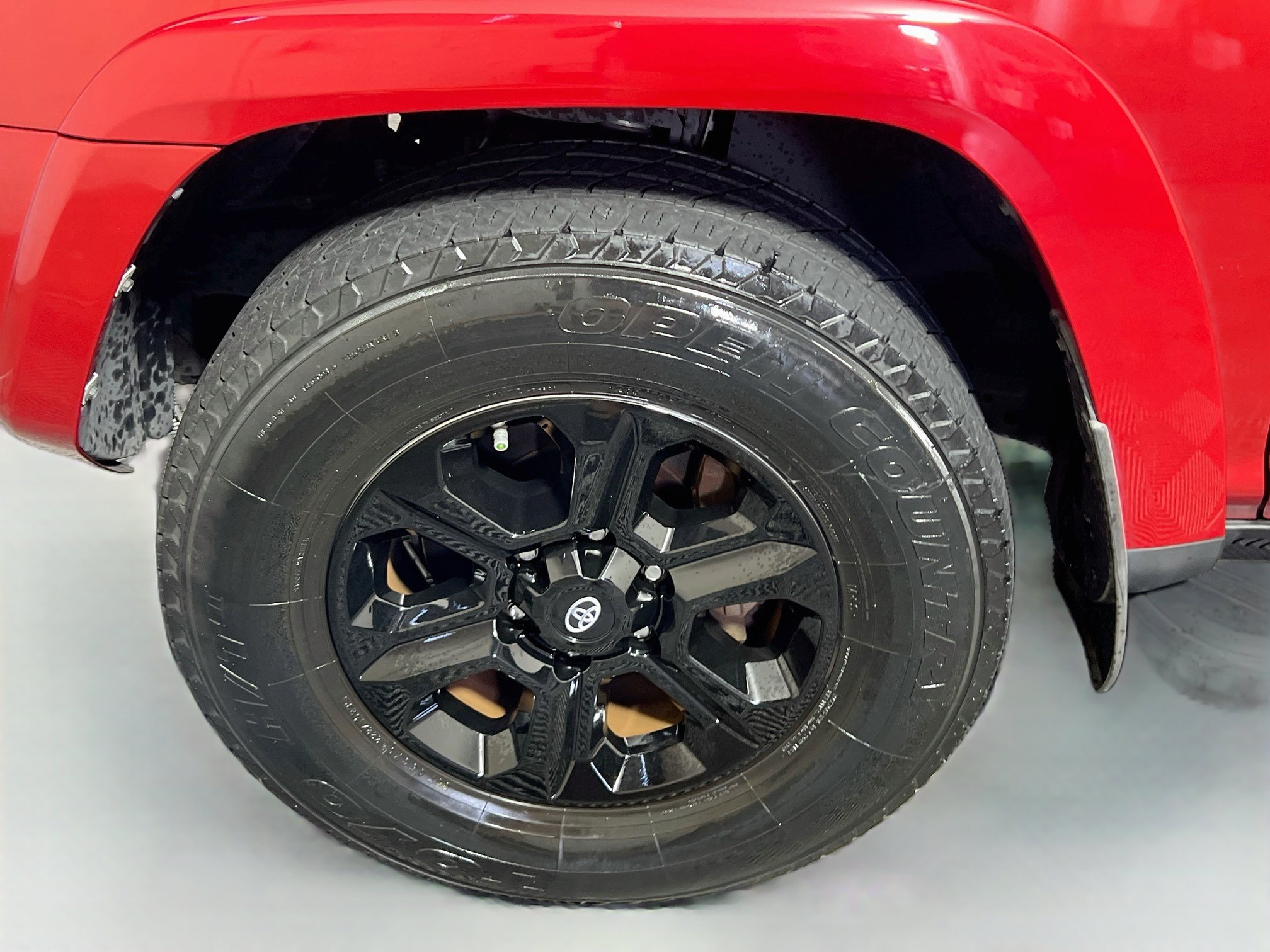 Used 2021 Toyota 4Runner SR5 Premium w/ Moonroof Package AWD/4WD image 13