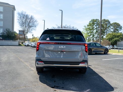 New 2026 Kia Carnival SX w/ SX Dark Edition Package image 5