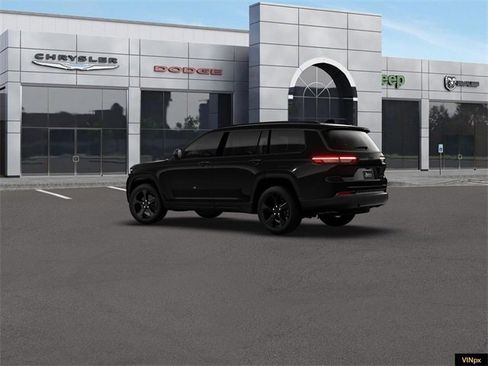 New 2026 Jeep Grand Cherokee L Limited image 4
