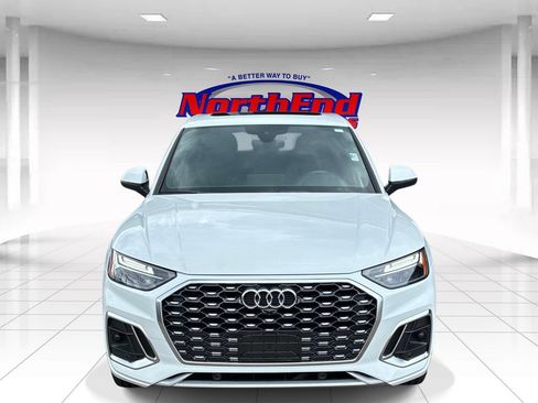 Used 2022 Audi Q5 2.0T Premium Plus AWD/4WD image 2