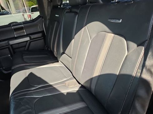 Used 2020 Ford F150 Platinum image 8