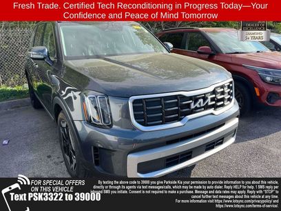 Used 2023 Kia Telluride S w/ S Sunroof Package