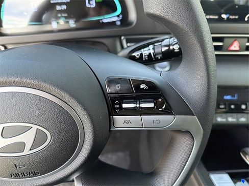 New 2026 Hyundai Elantra Blue image 25