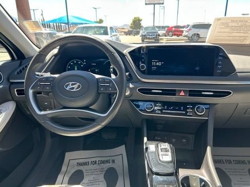 Used 2023 Hyundai Sonata Limited FWD image 12