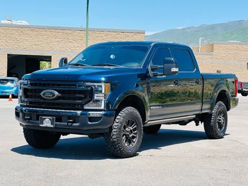 Used 2021 Ford F350 Lariat AWD/4WD image 3