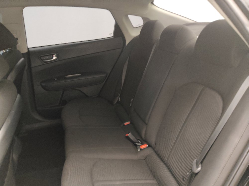 Used 2020 Kia Optima LX FWD image 18