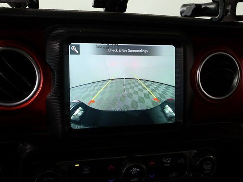 Used 2020 Jeep Gladiator Rubicon image 6