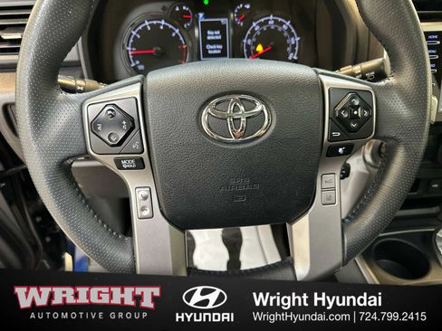 Used 2020 Toyota 4Runner SR5 Premium image 20