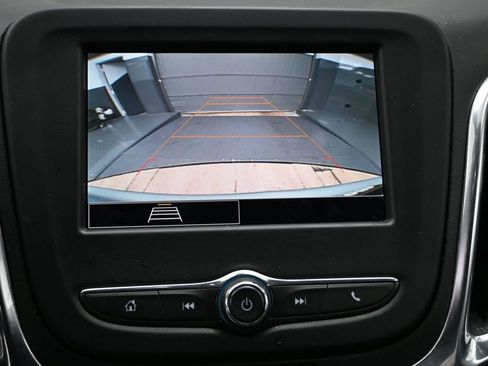 Used 2022 Chevrolet Equinox LT AWD/4WD image 22