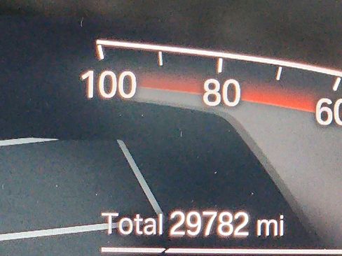 Certified 2023 BMW X6 xDrive40i w/ M Sport Package image 18