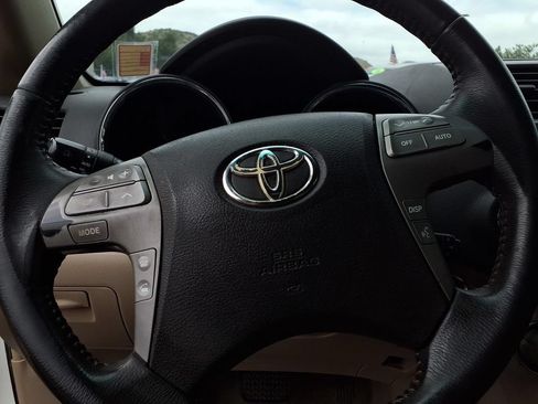 Used 2008 Toyota Highlander Limited FWD image 11