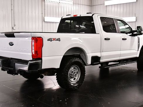 Used 2023 Ford F250 XL w/ XL Driver Assist Package AWD/4WD image 7
