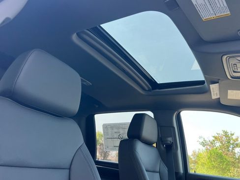 New 2026 GMC Sierra 2500 SLT image 13