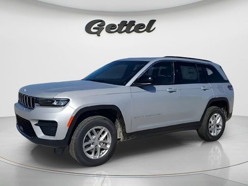 New 2025 Jeep Grand Cherokee Laredo X image 4