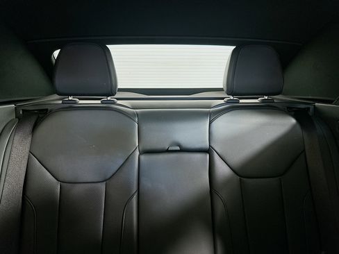 Used 2025 BMW 430i Convertible w/ Premium Package image 30