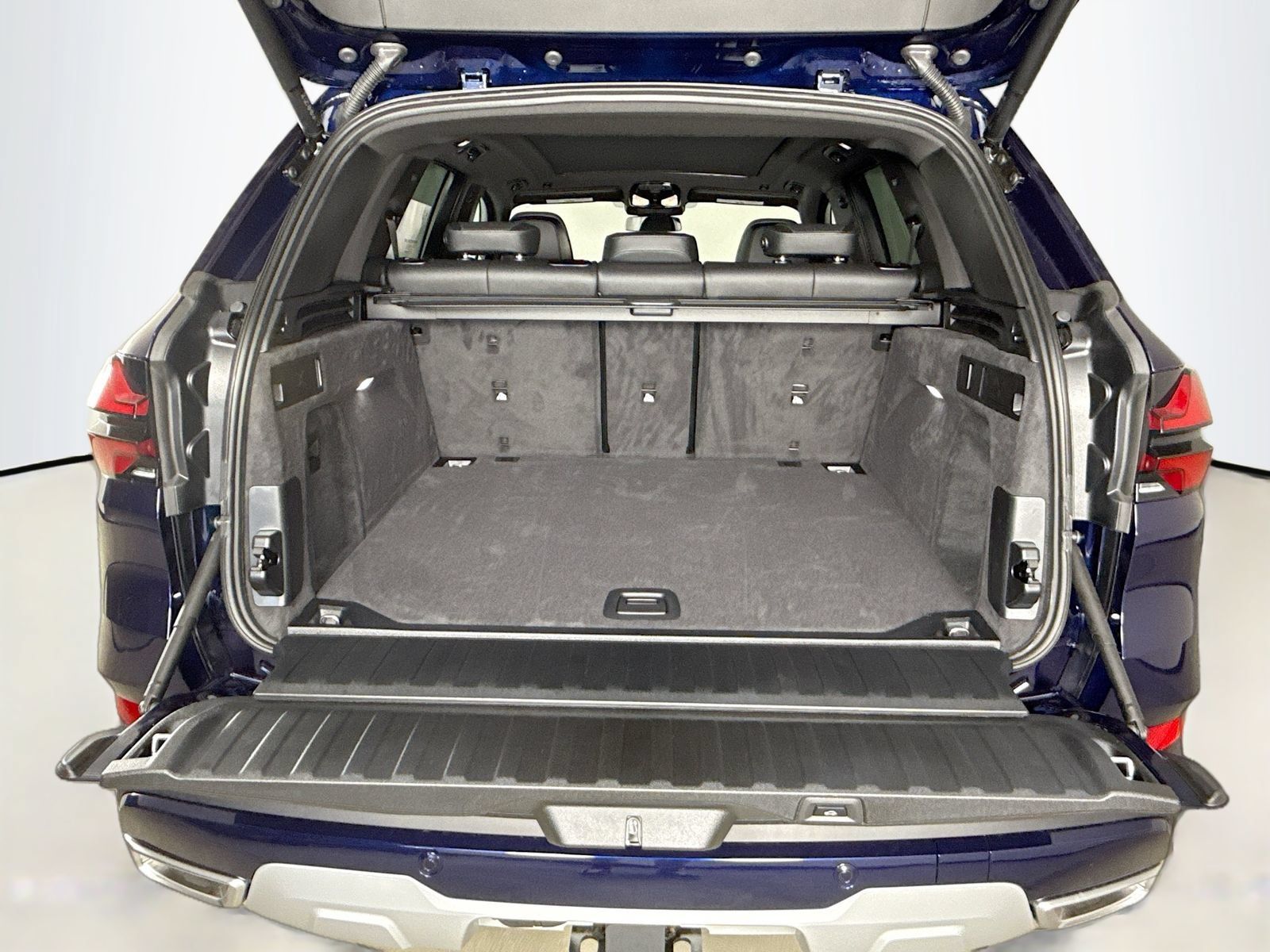 Used 2026 BMW X5 sDrive40i w/ Premium Package RWD image 28