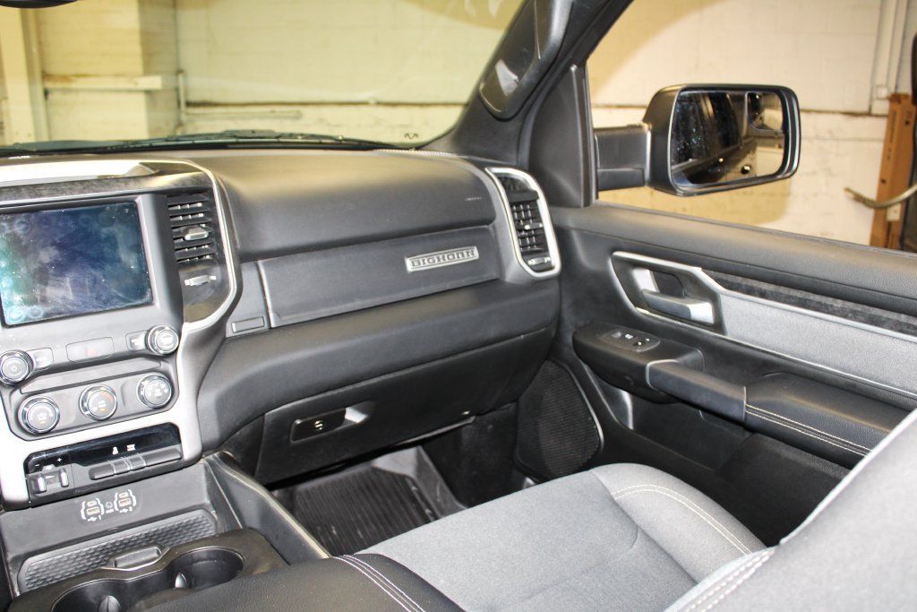 Used 2021 RAM 1500 Big Horn AWD/4WD image 32