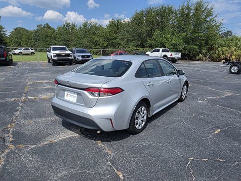 Used 2024 Toyota Corolla LE FWD image 6