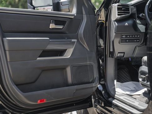 New 2026 Toyota Tundra SR5 AWD/4WD image 40