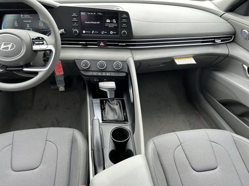 New 2026 Hyundai Elantra SEL Sport Premium FWD image 14