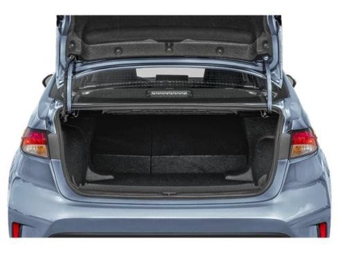 Used 2026 Toyota Corolla LE FWD image 39