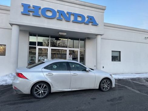 Used 2019 Lexus IS 300 w/ Accessory Package image 15