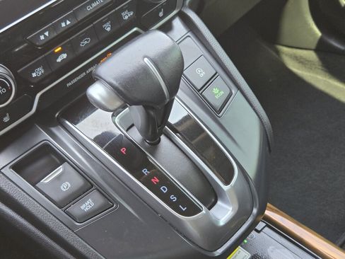 Used 2020 Honda CR-V Touring image 23