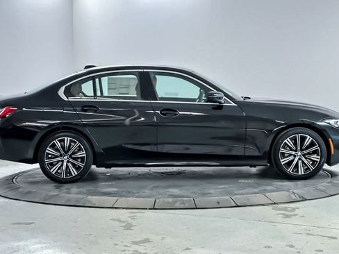 Used 2026 BMW 330i Sedan w/ Convenience Package RWD image 8