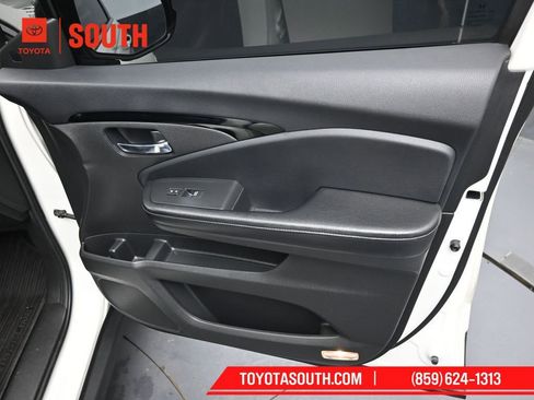 Used 2019 Honda Ridgeline RTL-E image 32