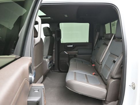 Used 2020 GMC Sierra 2500 Denali w/ Denali Ultimate Package image 11